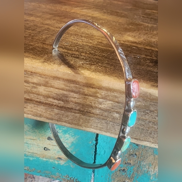 Dainty sterling silver multi stone cuff bracelet. - Picture 2 of 4